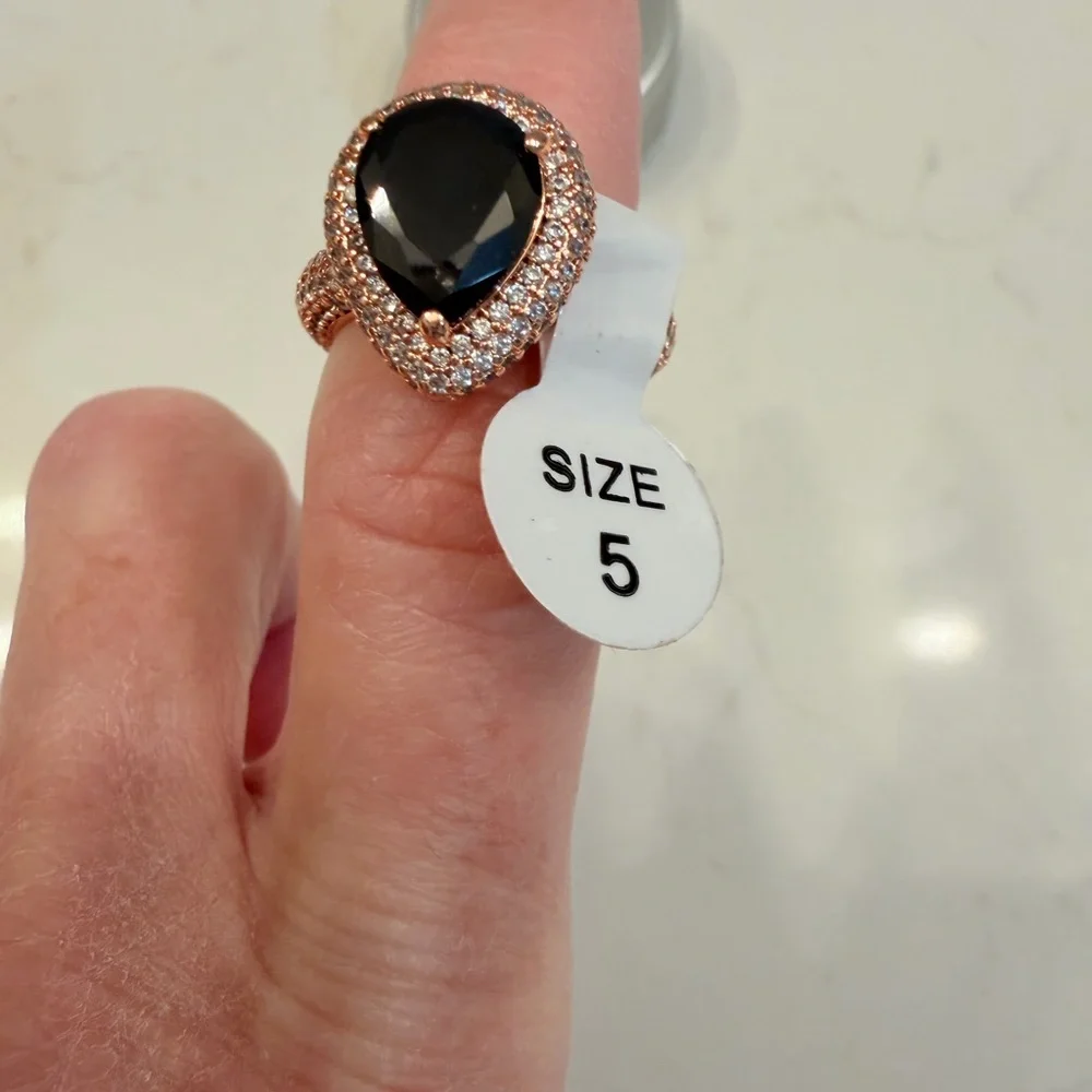 BP black Onyx rose gold Elegant  Women's Ring - Picture 2 of 4
